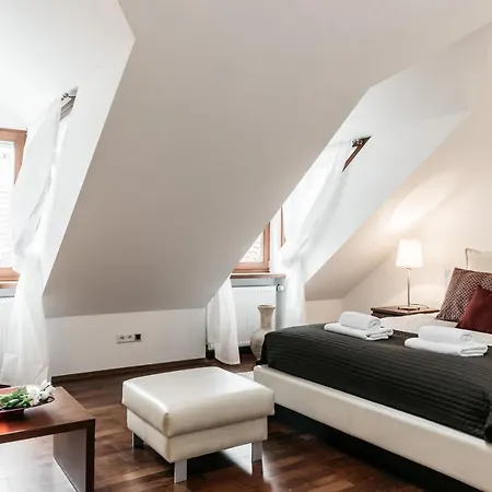 Extravaganza Apartment Krakow Exterior photo